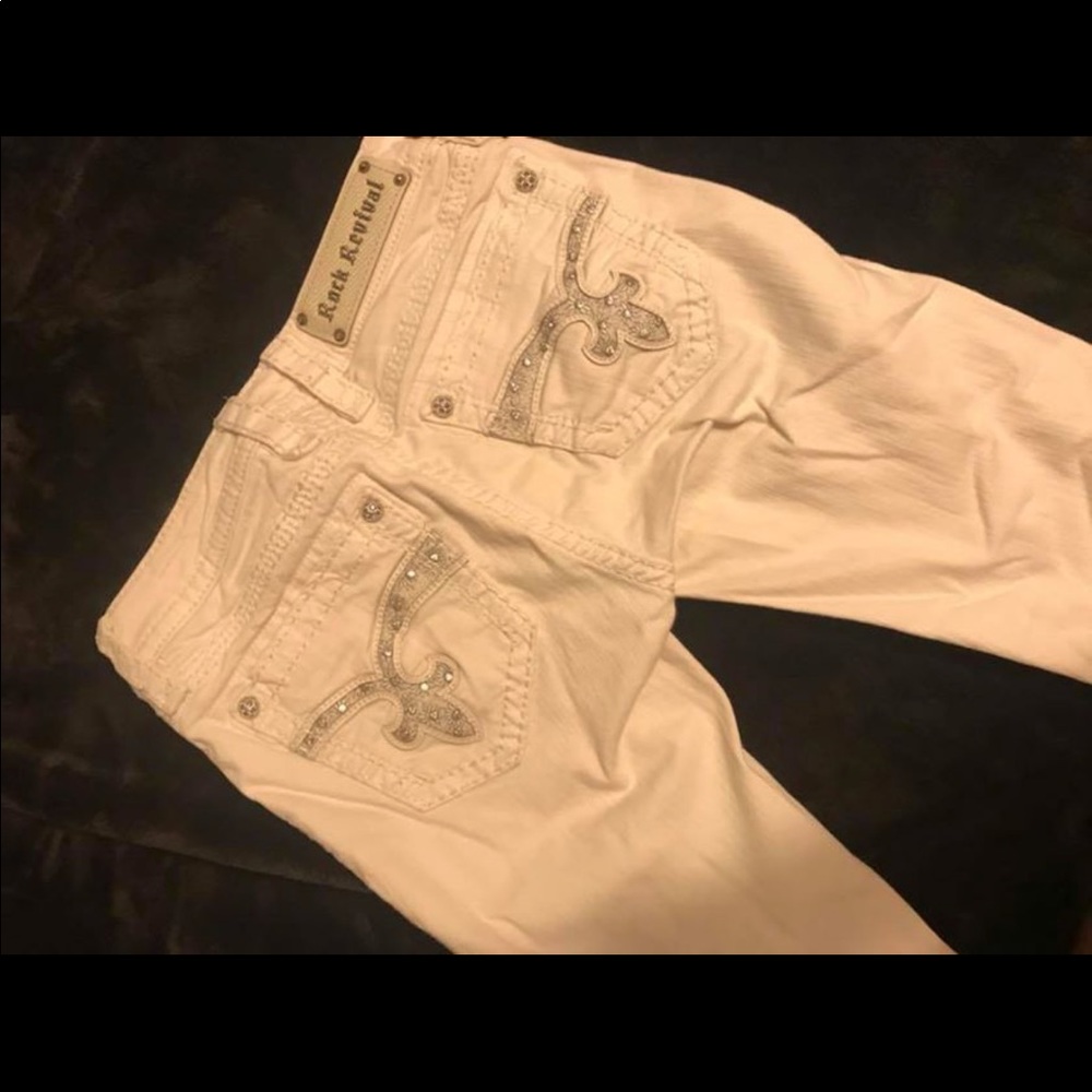 Rock revival capris